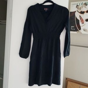 R&K ORIGINALS size Petite M black sweater dress